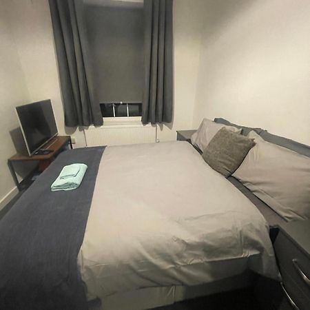 Super Streatham Room ลอนดอน ภายนอก รูปภาพ
